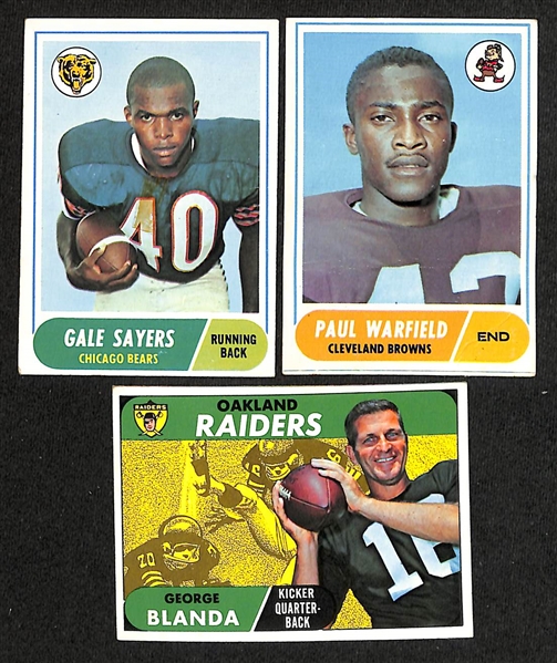 Lot of (100+) 1968-1969 Topps Football Cards w. 1968 & 1969 Gale Sayers