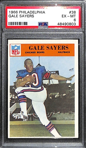 1966 Philadelphia Gale Sayers (HOF) Rookie Card Graded PSA 6