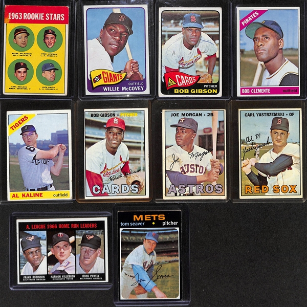 Lot of (11) 1962-1971 Topps Baseball Cards w. 1962 Mickey Mantle Switch Hitter #318