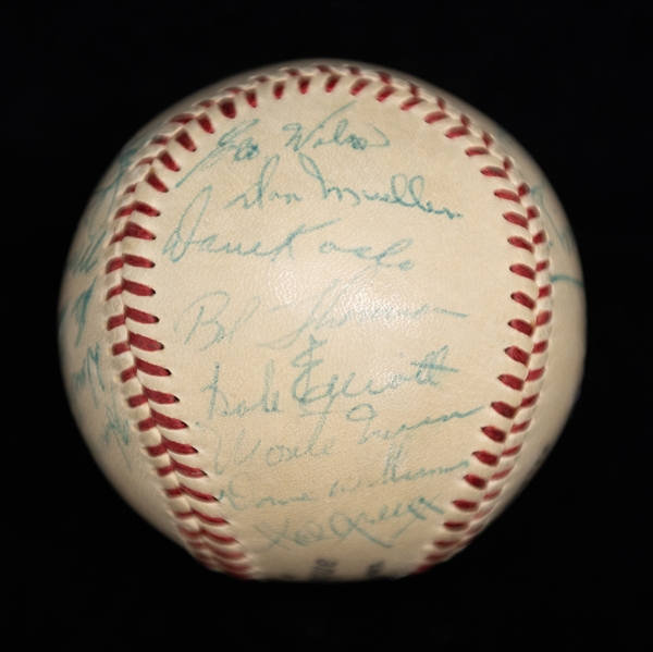 1952 New York Giants Team Signed Baseball - 24 Total Signatures - w. Monte Irvin & Hoyt Wilhelm - Full JSA Letter of Authenticity