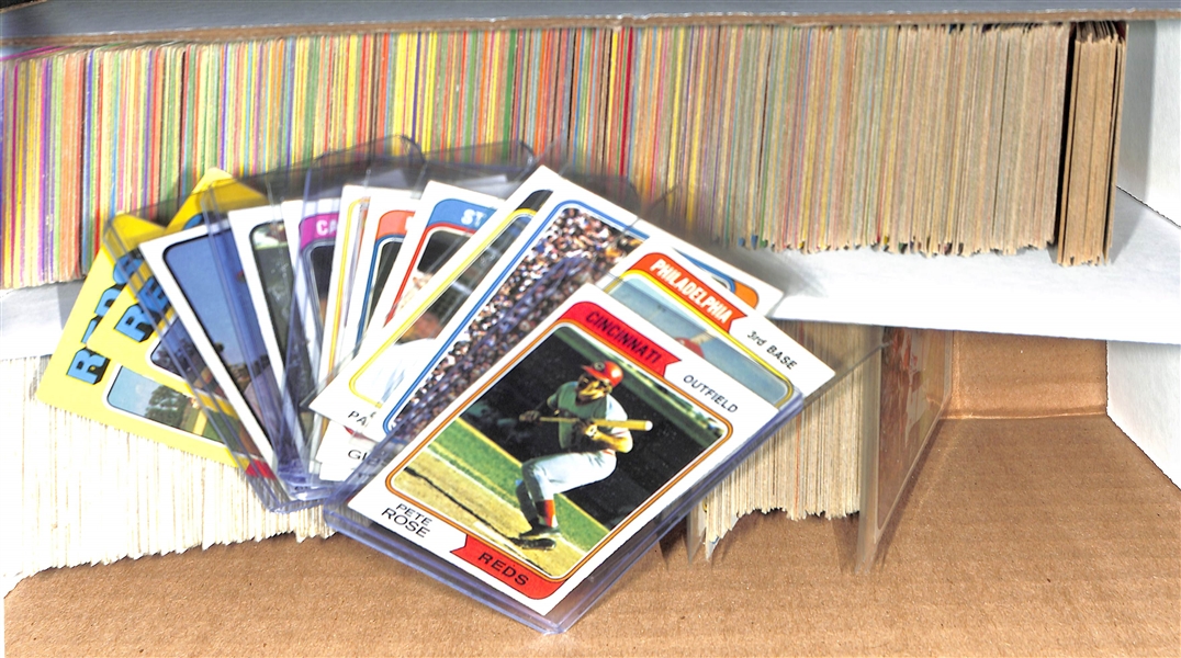  Lot of (800+) 1973-1975 Topps Baseball Cards w. 1974 Pete Rose & 1975 Minis