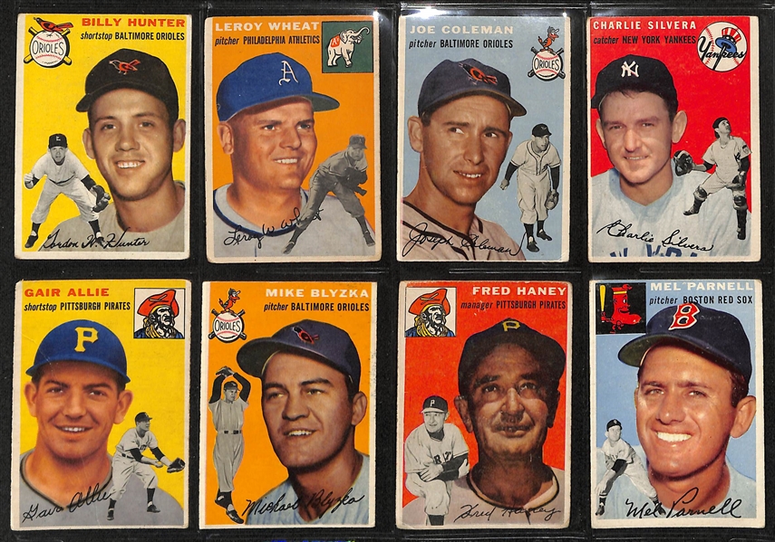 Lot of (100+) 1952-1956 Topps Baseball Cards w. 1954 Warren Spahn