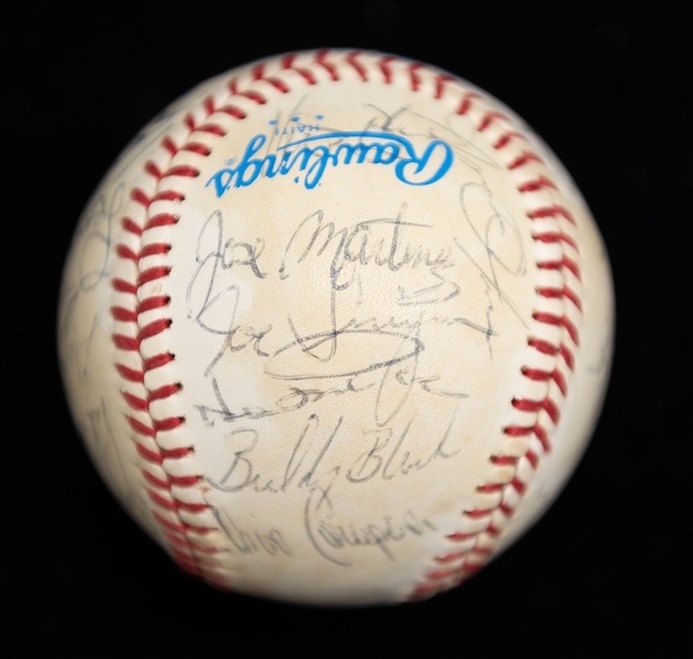 1983 Kansas City Royals Team Signed Baseball - 23 Signatures w. George Brett & Gaylord Perry - JSA Auction Letter