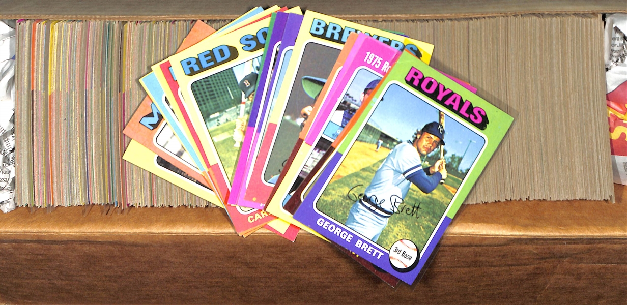 1975 Topps Baseball Complete Set of 660 Cards w. Brett & Yount Rookie Cards