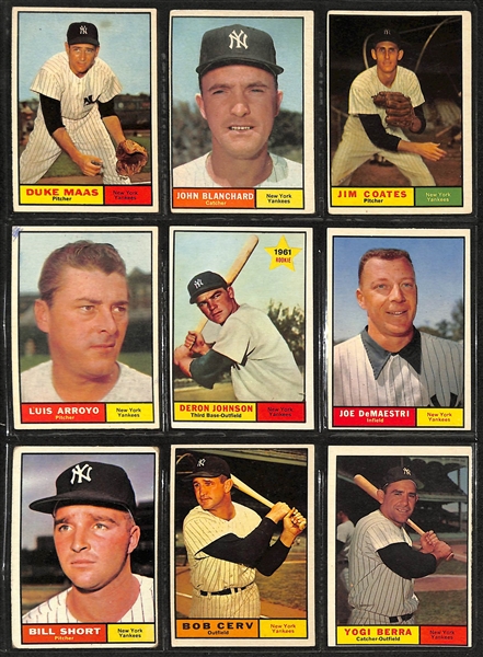 Lot of (100+) 1960-1962 Topps NY Yankees Cards w. 1960 Whitey Ford