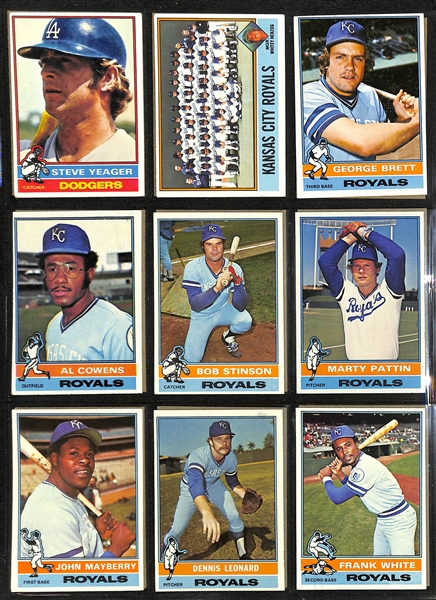   Lot of (600+) 1976 Topps Baseball Cards w. Hank Aaron (last reg issue card)