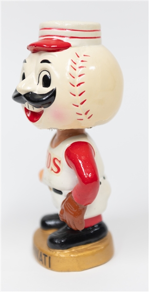 1960s Cincinnati Reds Bobblehead w. Gold Circle Base