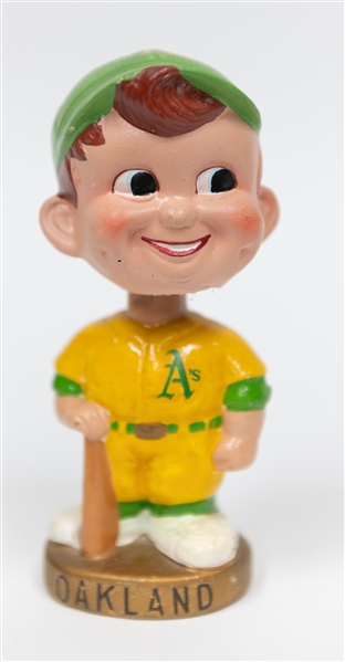 Late 1968-1971 Oakland Athletics Bobblehead w. Small Circular Gold Base