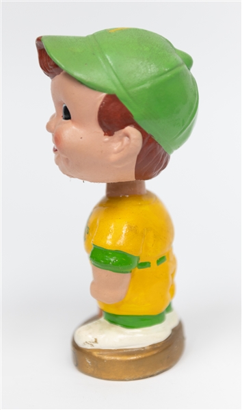 Late 1968-1971 Oakland Athletics Bobblehead w. Small Circular Gold Base