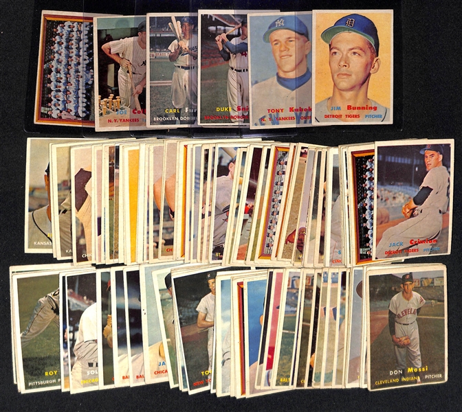 Lot of (100+) 1957 Topps Baseball Cards w. Jim Bunning Rookie Card