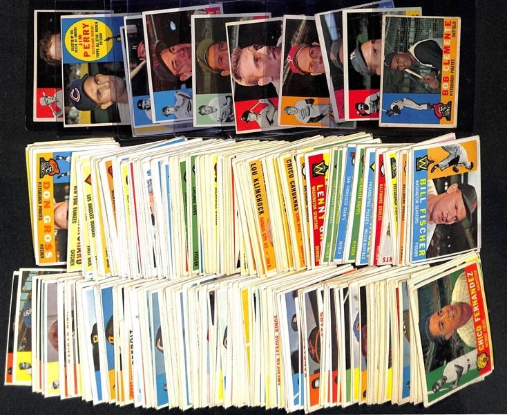  Lot of Approx (250) 1960 Topps Baseball Cards w. Roberto Clemente & Yogi Berra