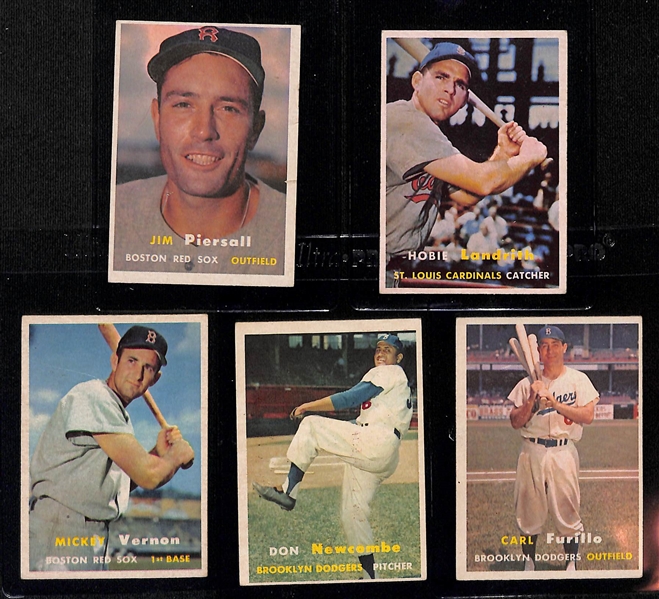 Lot of (9) 1957 Topps Baseball Cards w. Al Kaline