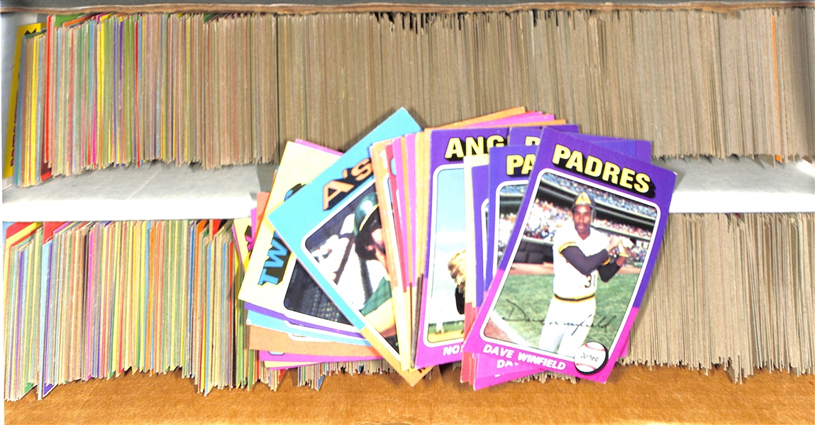    Lot of Approx (1000+) 1975 Topps Baseball Cards w. (4) Dave Winfield Cards