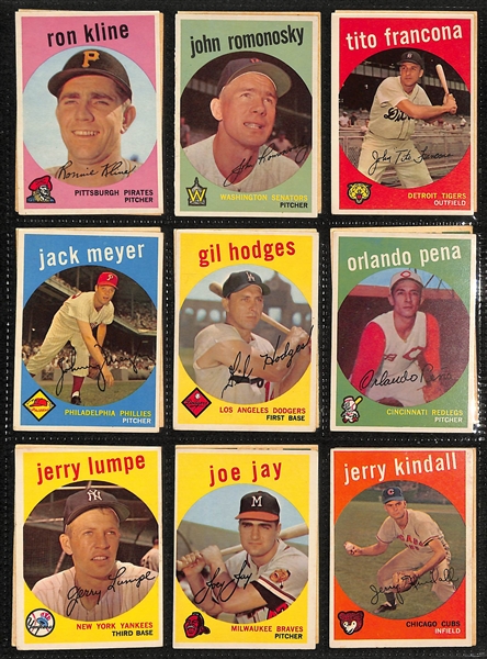 Lot of (500+) 1959 Topps Baseball Cards w. Yogi Berra & Ernie Banks