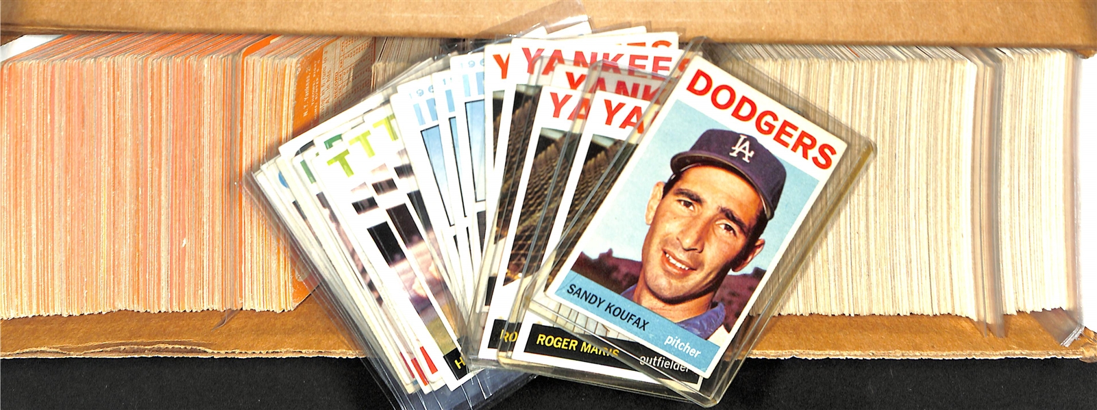 Lot of (700+) 1964 Topps Baseball Cards from #1-256 w. (5) Roger Maris & (3) Tommy John Rookie Cards