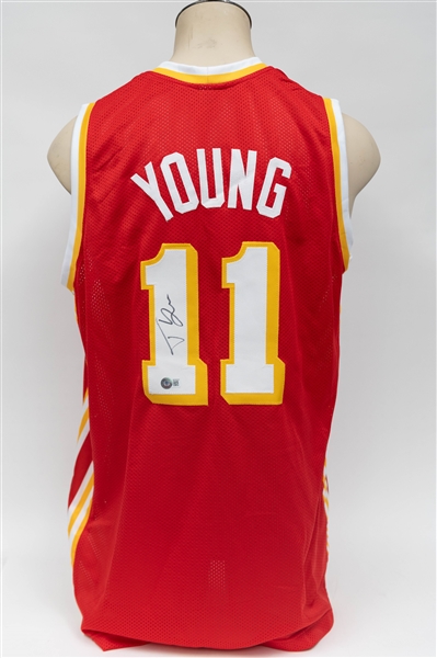 Trae Young Signed Replica Atlanta Hawks Jersey (Beckett COA)