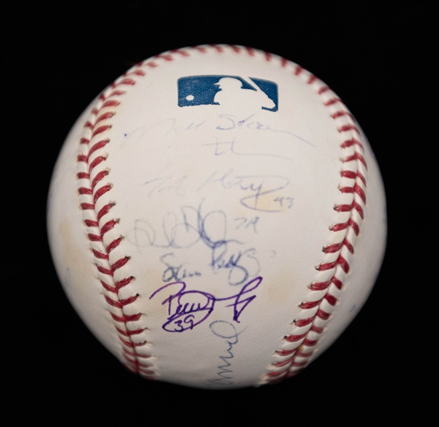 Official MLB Baseball Signed by the 2009 Philadelphia Phillies Team w. Ryan Howard, Chase Utley, Jimmy Rollins + (JSA Auction Letter)