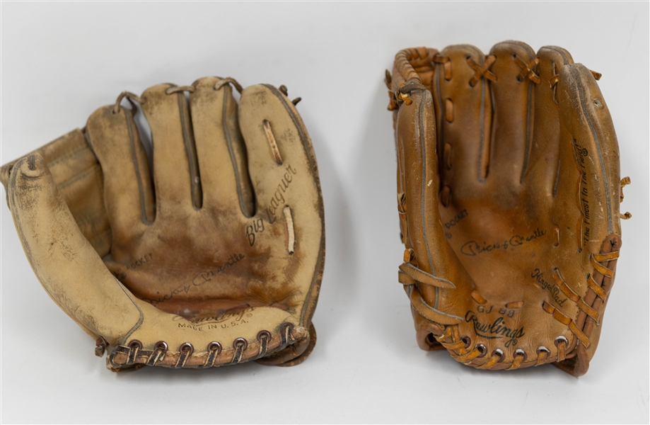 Lot of (2) Vintage Mickey Mantle Store Model Baseball Gloves