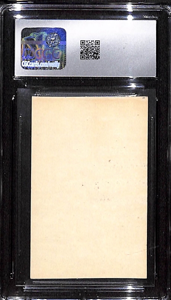 Very Scarce 1968 Champion Corn Flakes Bart Starr #7N15 Card (Hand-Cut) - CGC 2.5